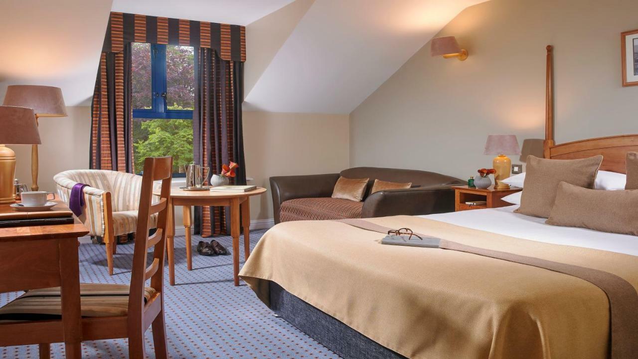 קיל איירן The Parkavon Hotel מראה חיצוני תמונה