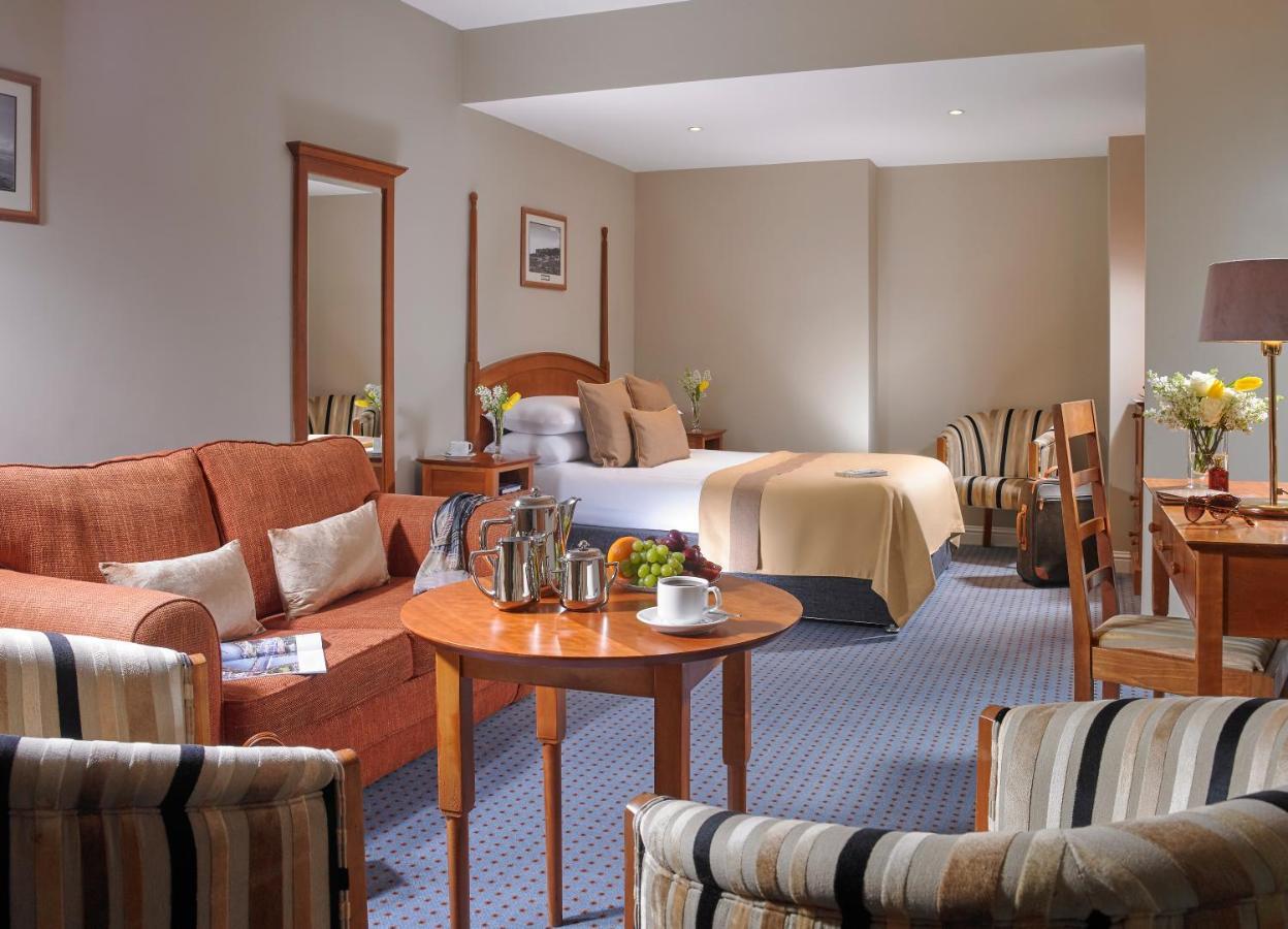 קיל איירן The Parkavon Hotel מראה חיצוני תמונה
